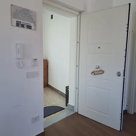 Casa Marilyn شقة أَجيرولا